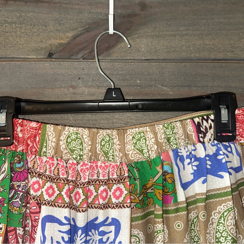 ANTHROPOLOGIE Patchwork Print Wide leg pants. - Picture 6 of 7